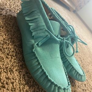 NWOT beautiful blue moccasins